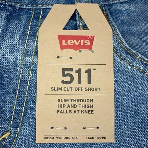 Levi's Boys' Unbasic 511 Slim Fit Jean Shorts in Moon Walker Wash - Picture 5 of 8